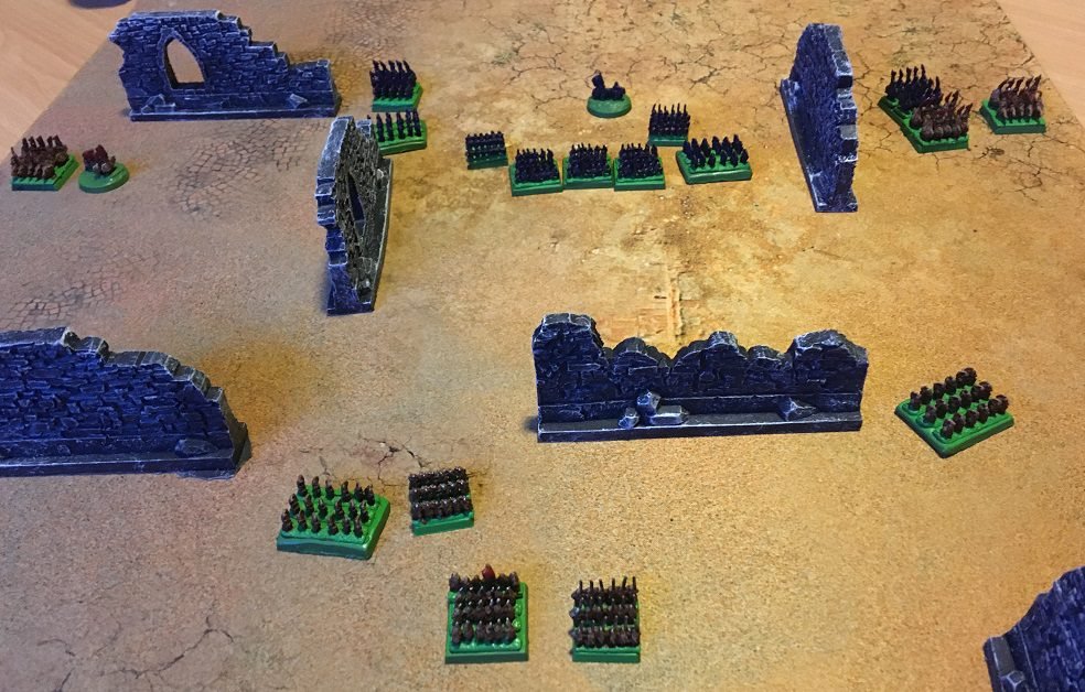 Scaled down 28mm ruined walls 